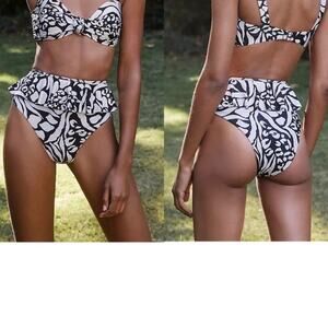 NEW Beach Riot Daisy Ruffle High Waist Bikini Bottom Black Cream Size XS